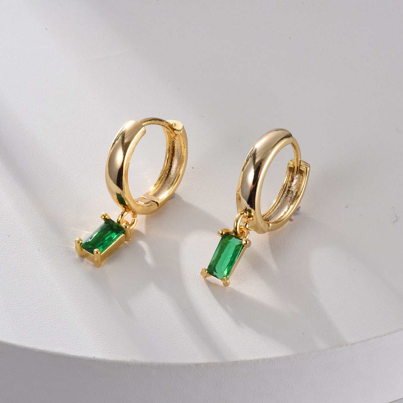 Luisa Elegant Emerald Earrings