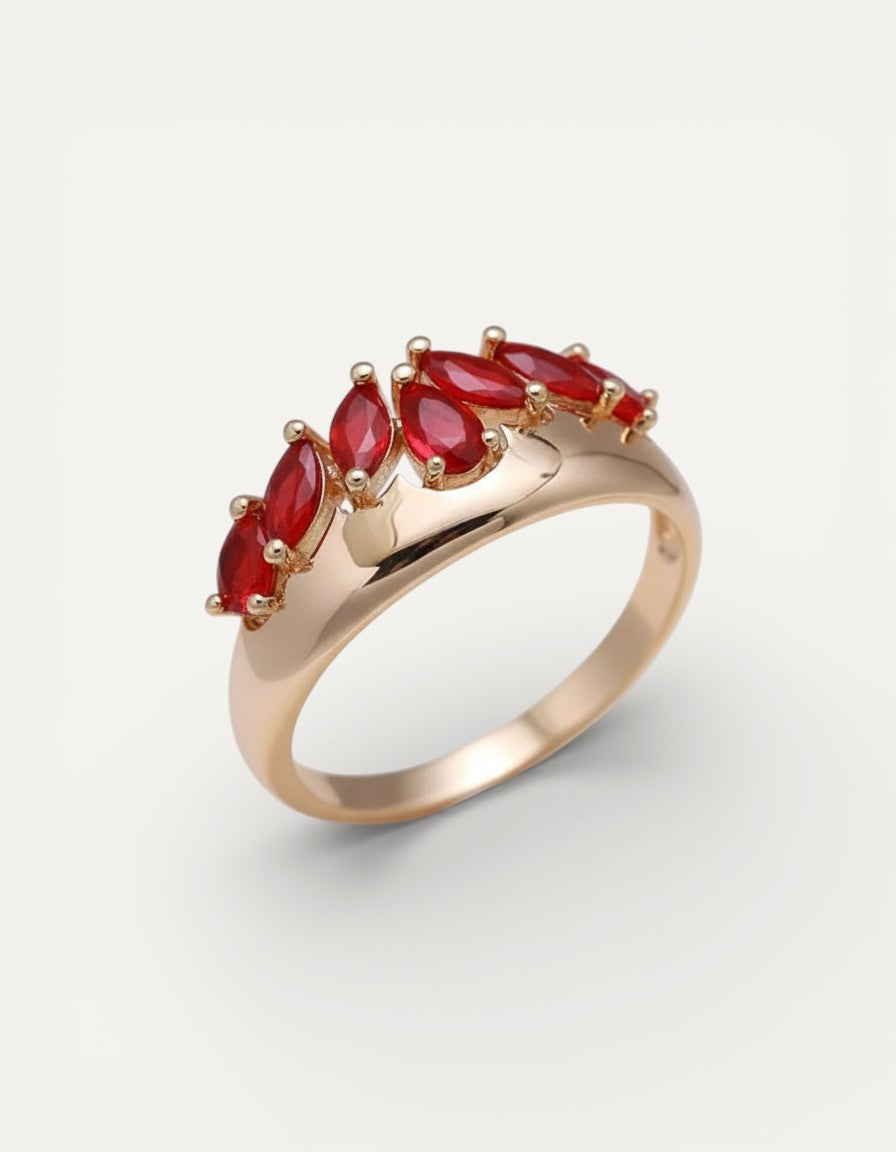 Elegant Red Crystal Ring
