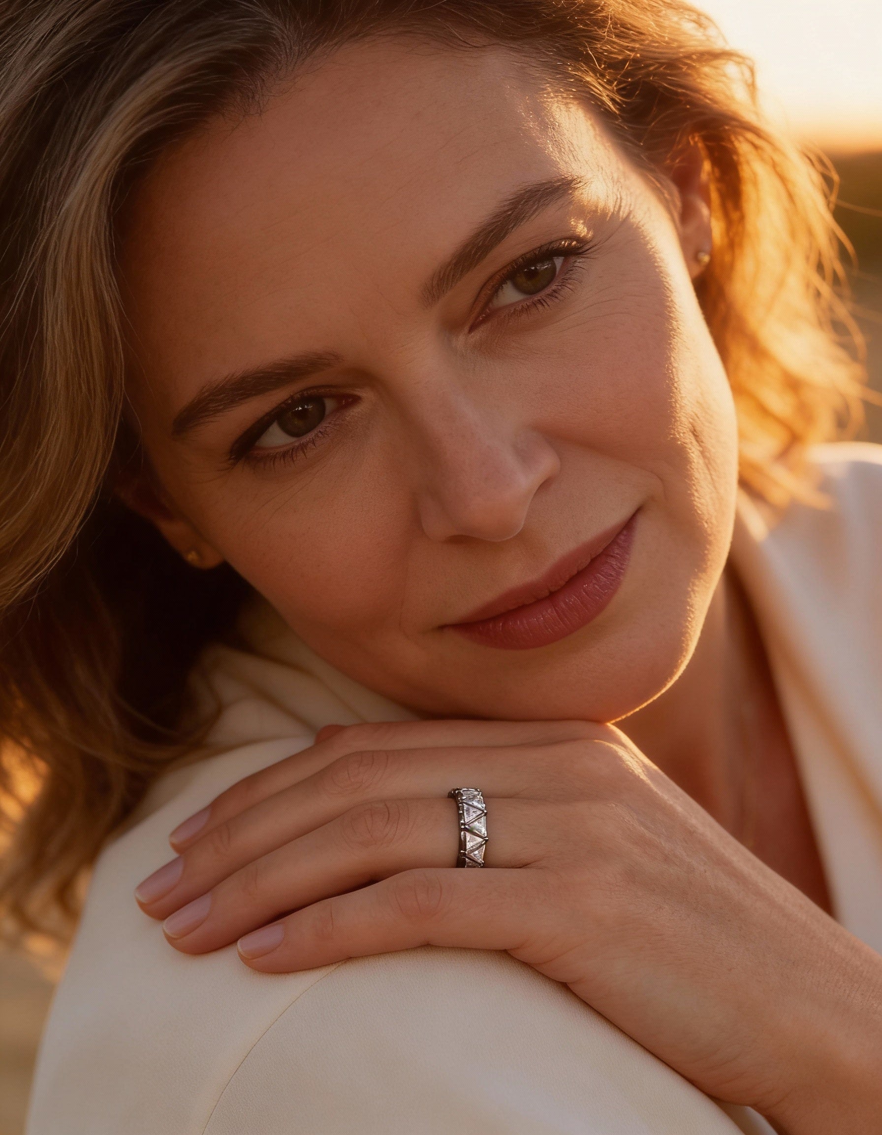 Vintage Silver Triangular Eternity Stone Ring