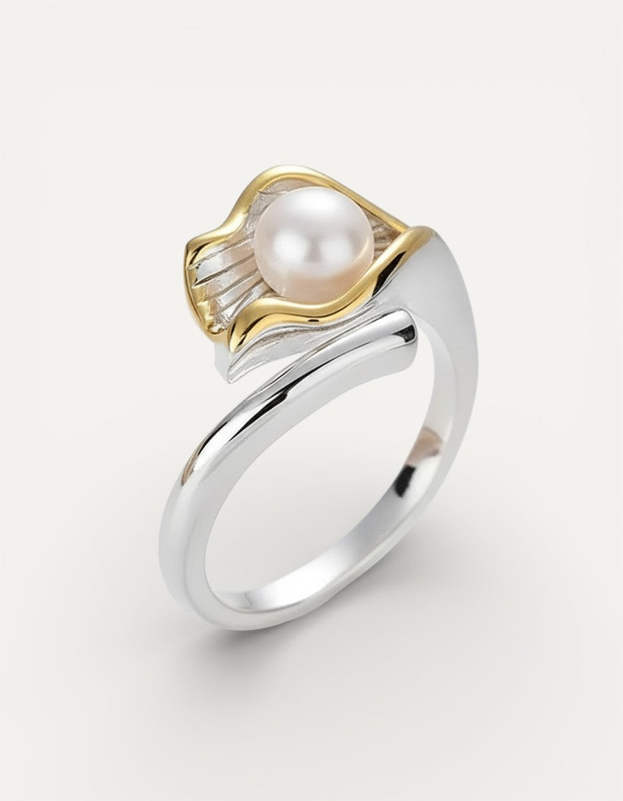 Vintage Gold and Silver Pearl Ring