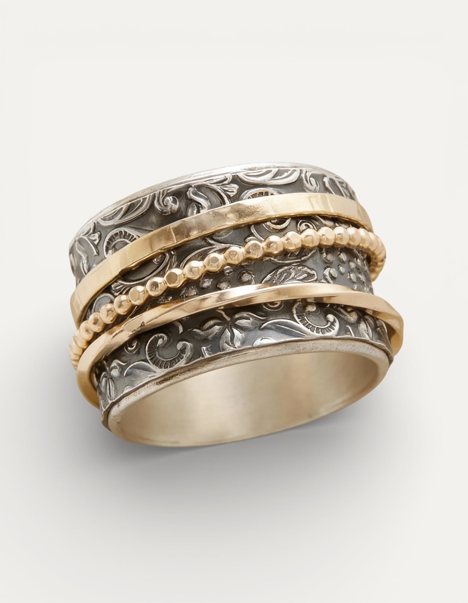 Vintage Baroque Pattern Spinner Ring