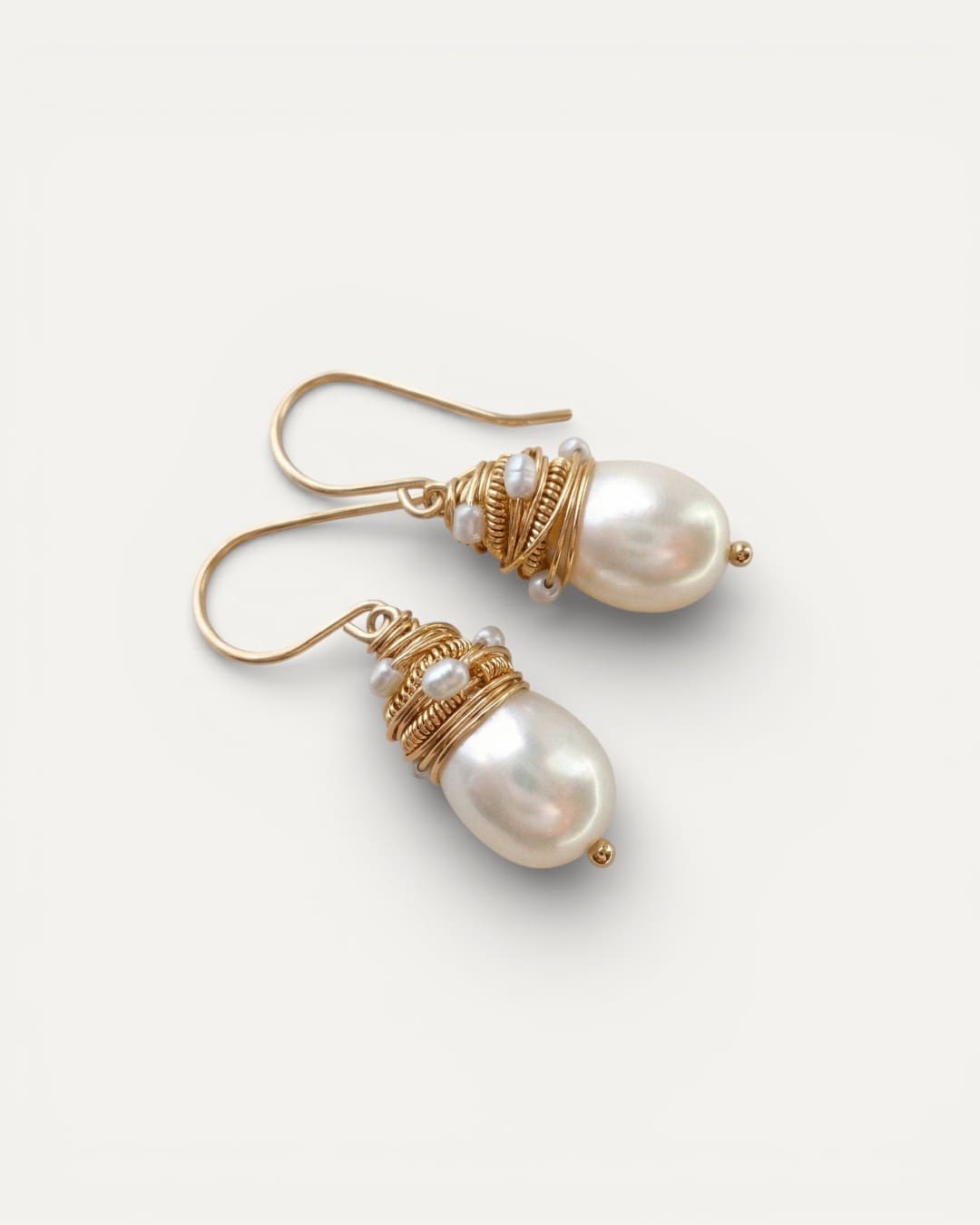 Vintage Gold Wire Pearl Earrings