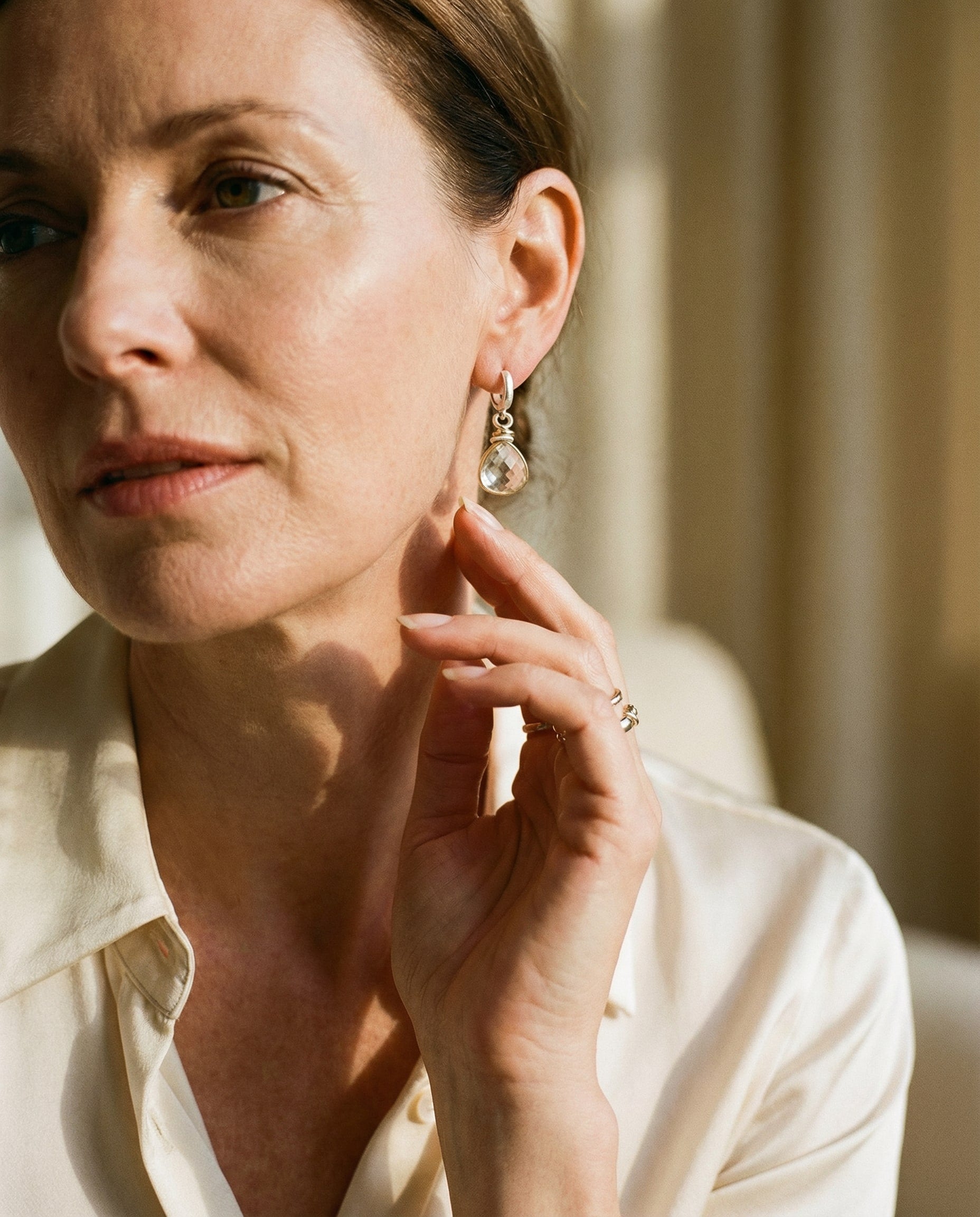 Vintage Gold White Glass Earrings