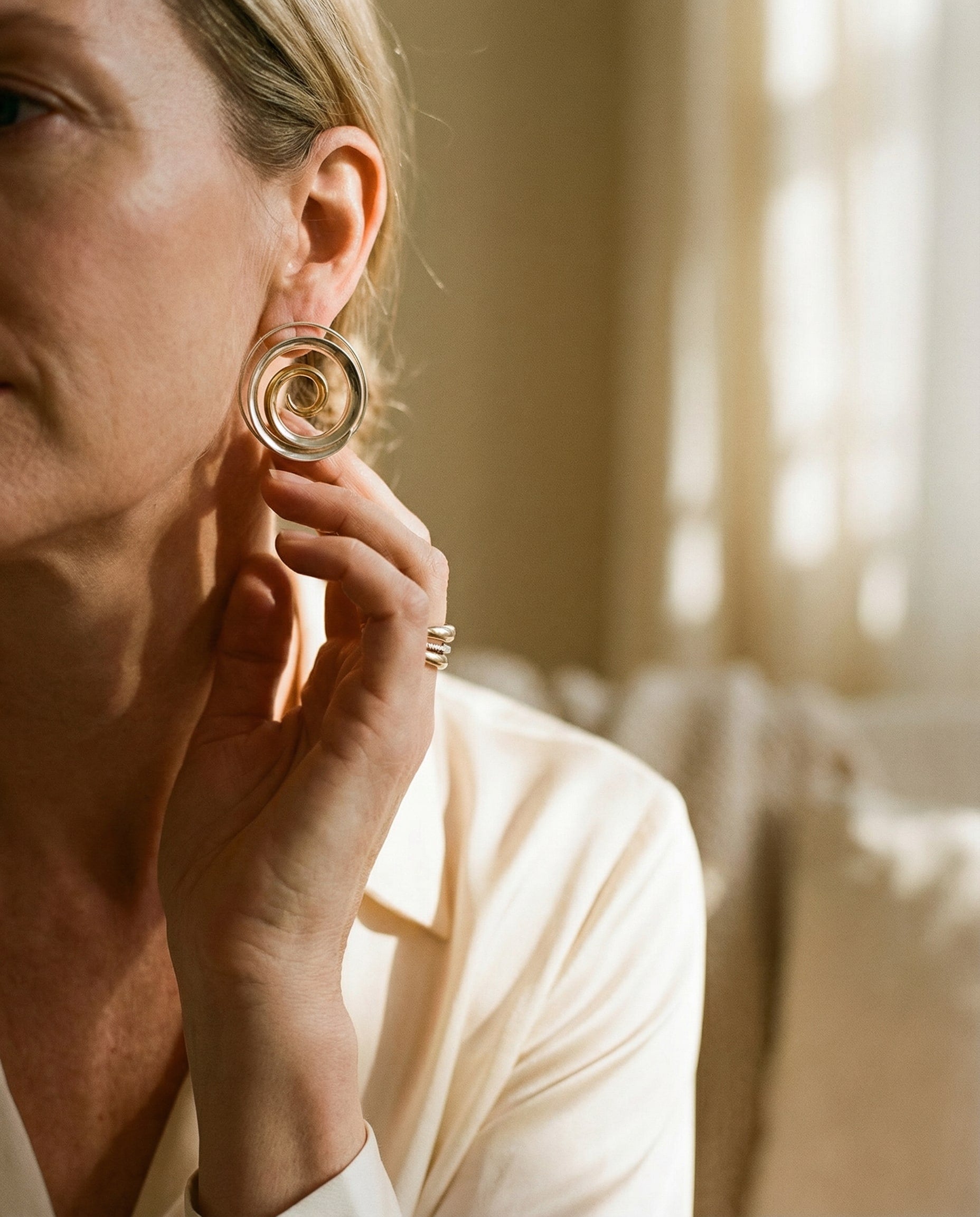 Vintage Spiral Wave Earrings