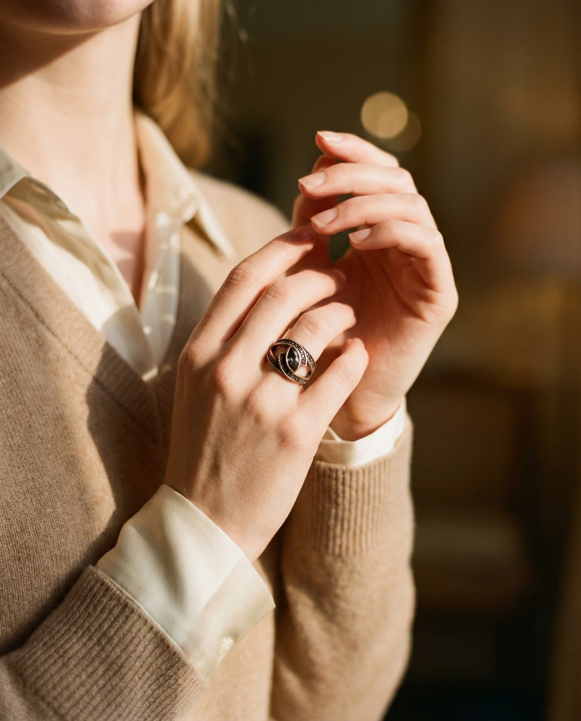 Elegant Black Crystal Ring