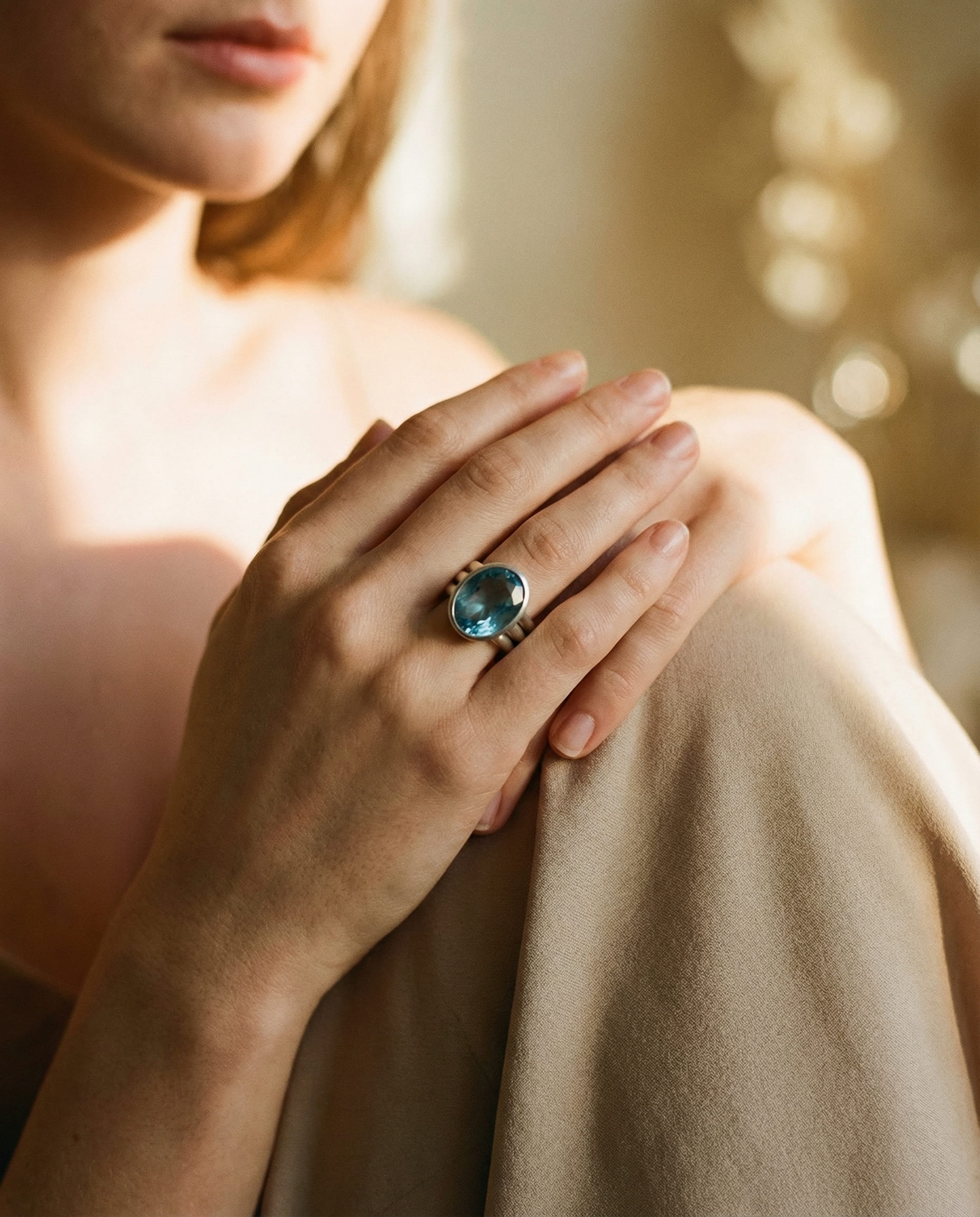 Vintage Silver Oval Cubic Zirconia Stone Ring