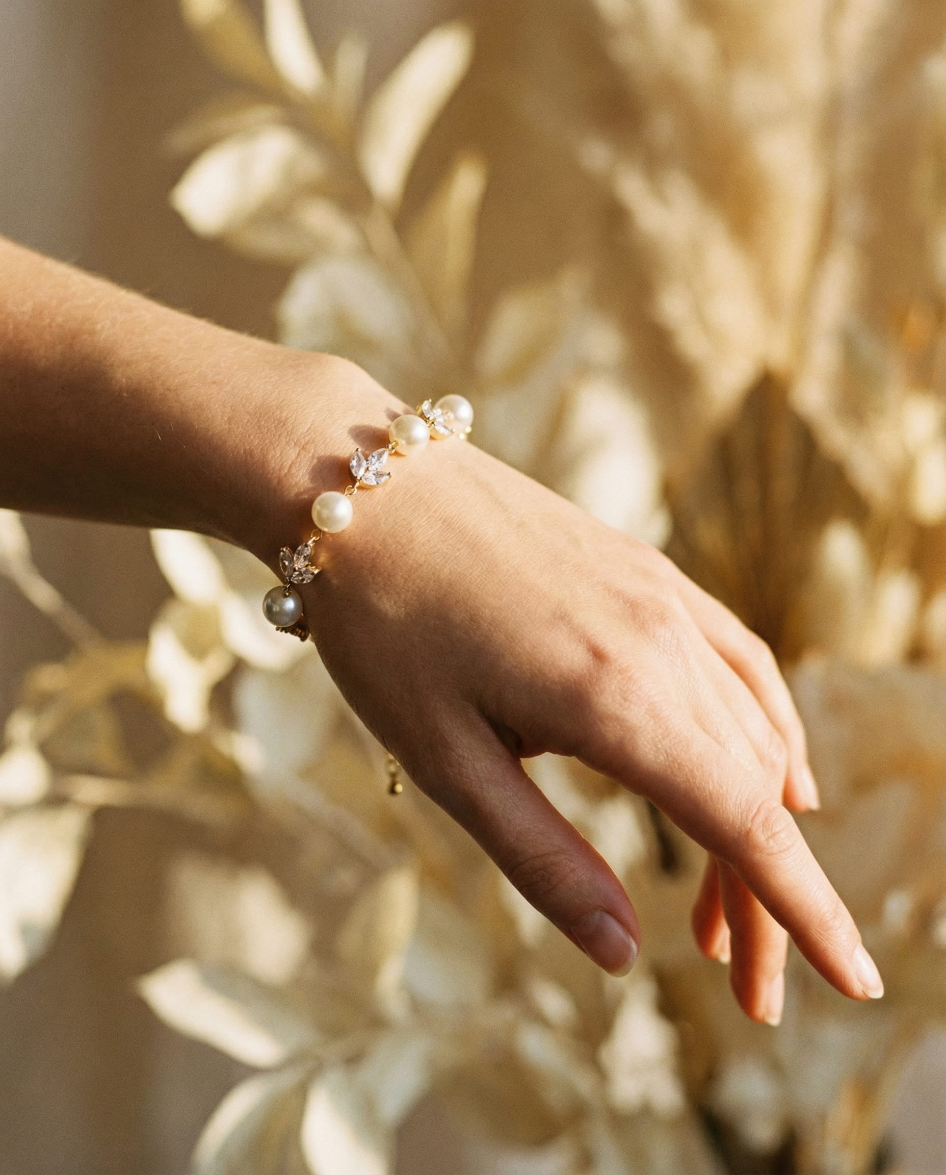 Vintage Gold Leaf Pearl Bracelet