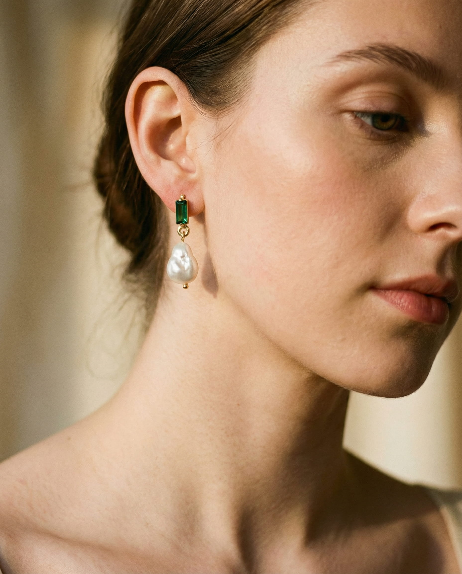 Gold Emerald and Pearl Earrings