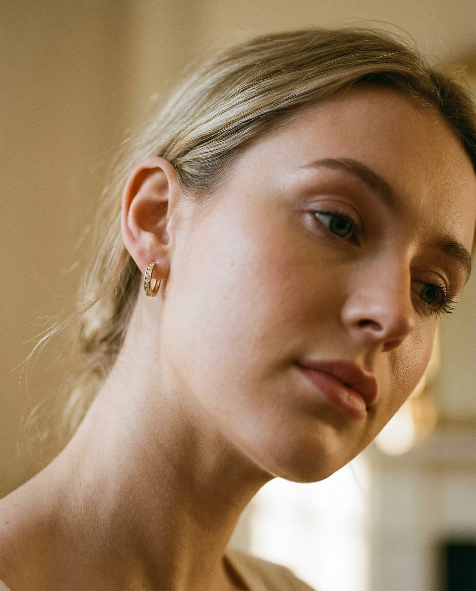 Dara Brillane Stone Earrings Set