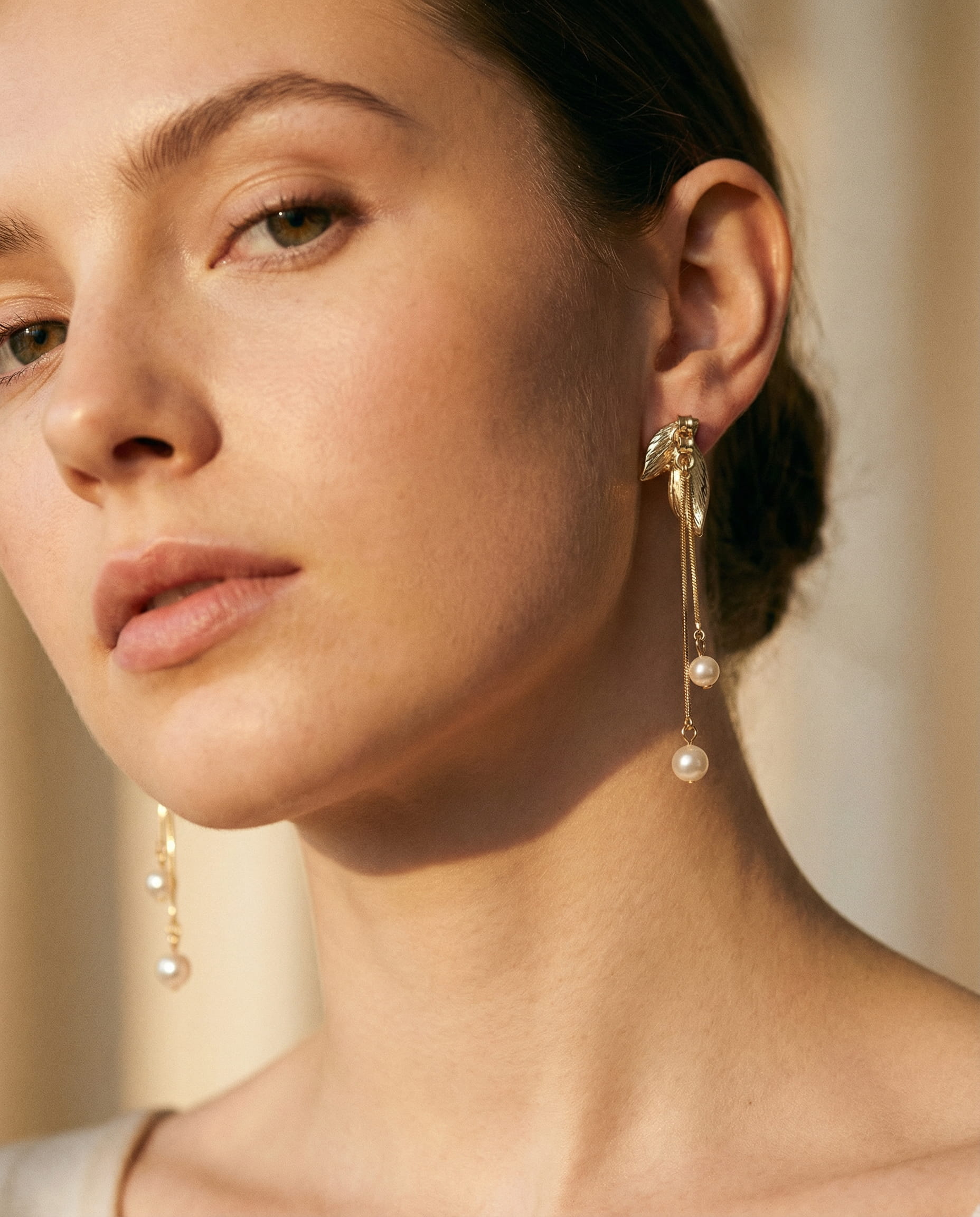 Elegant Leaf-Shaped Pearl Earrings