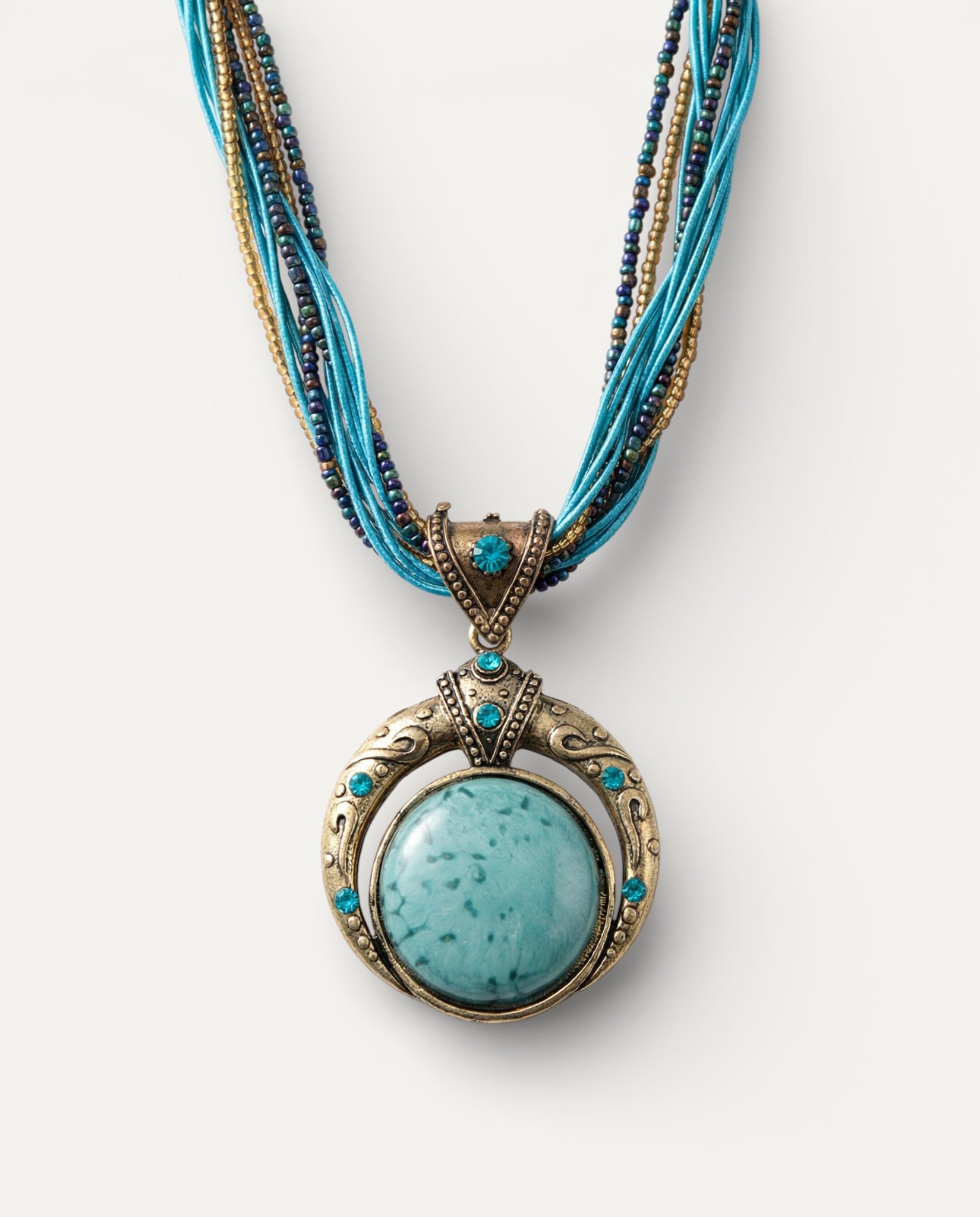 Vintage Ethnic Green Crystal Pendant Necklace