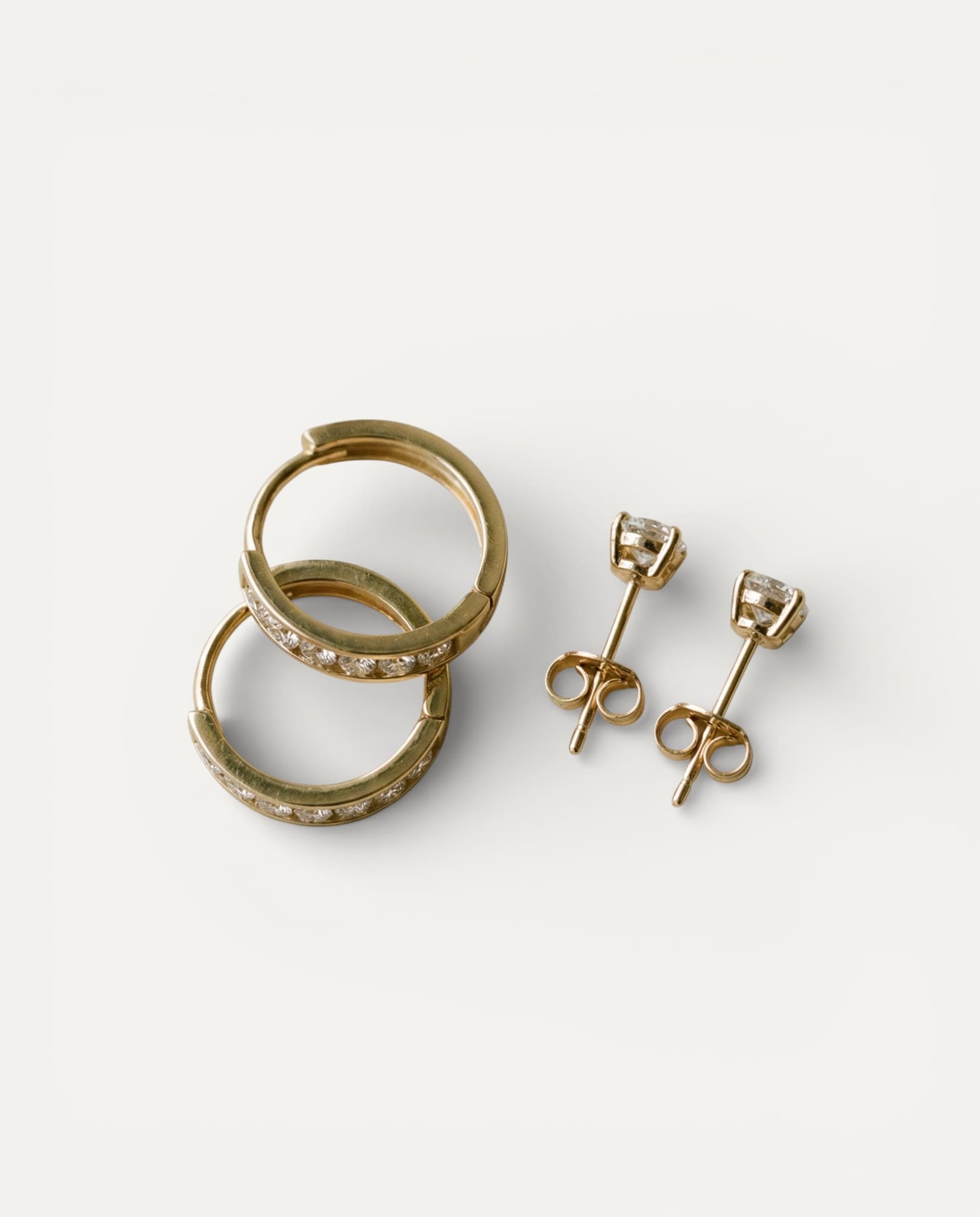 Dara Brillane Stone Earrings Set