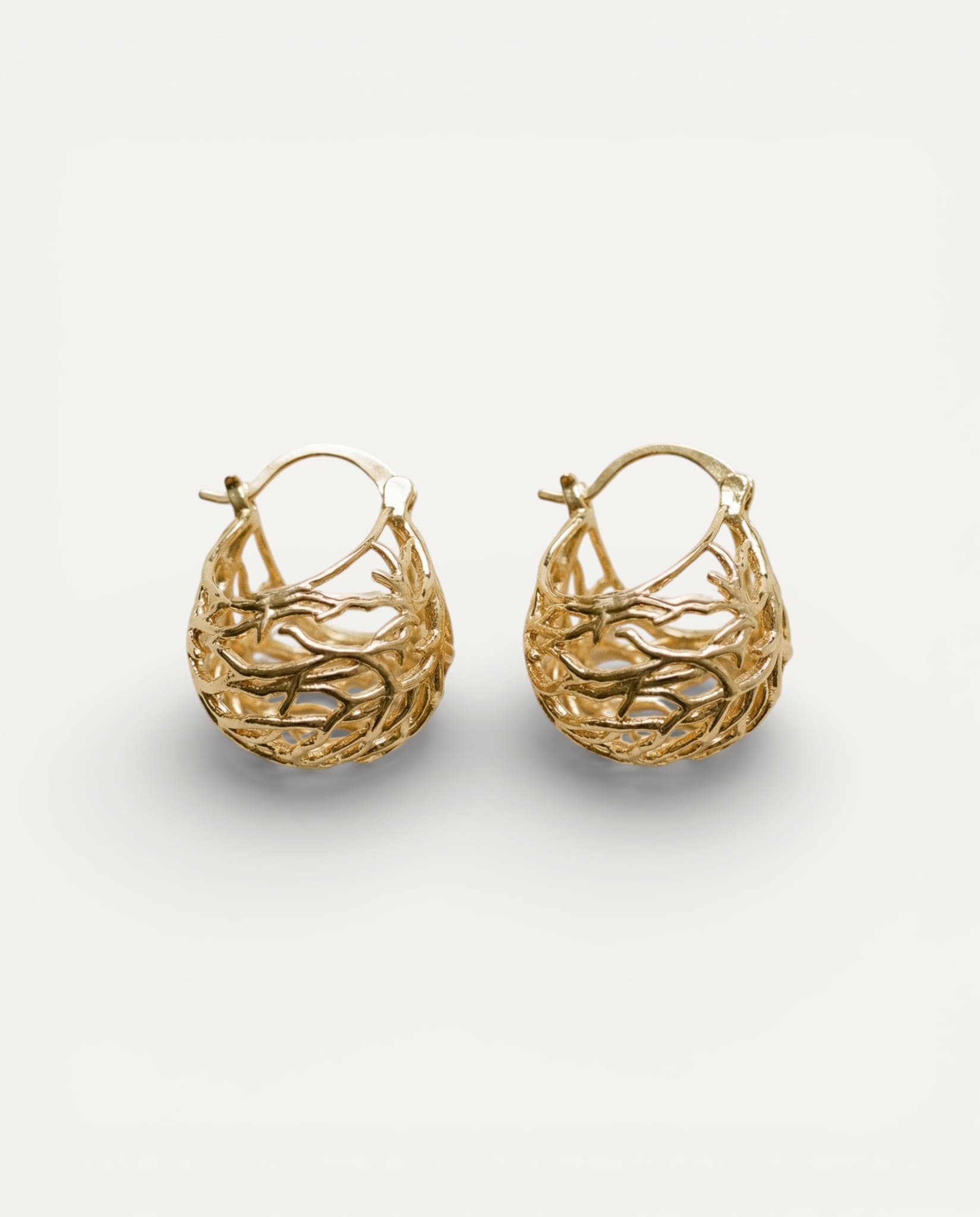 Vintage Gold Hollow Teardrop Earrings