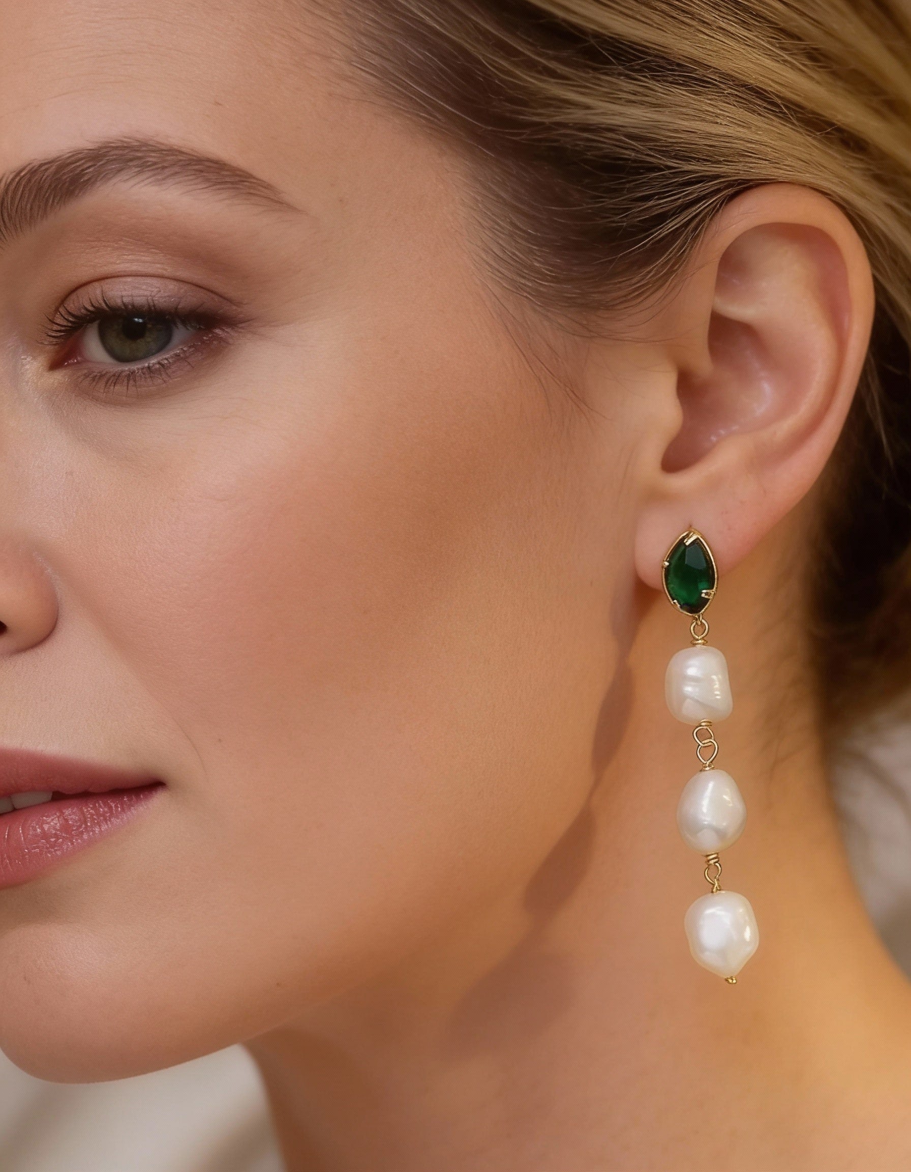Gold Emerald and Pearl Drop Earrings