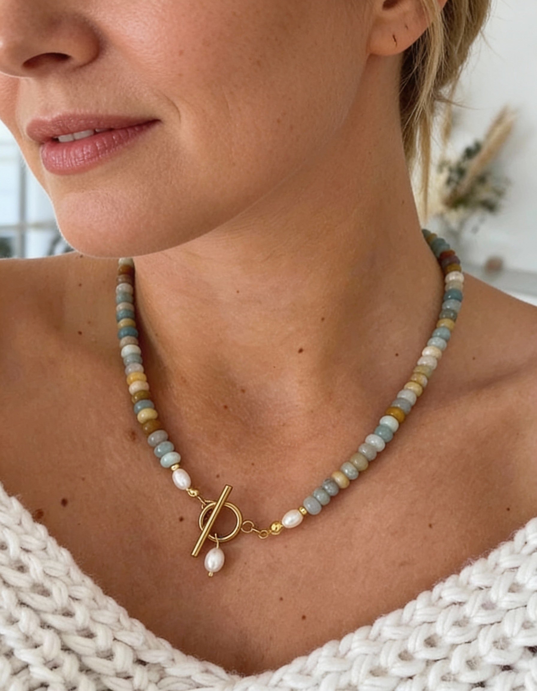 Vintage Gold Stone Necklace