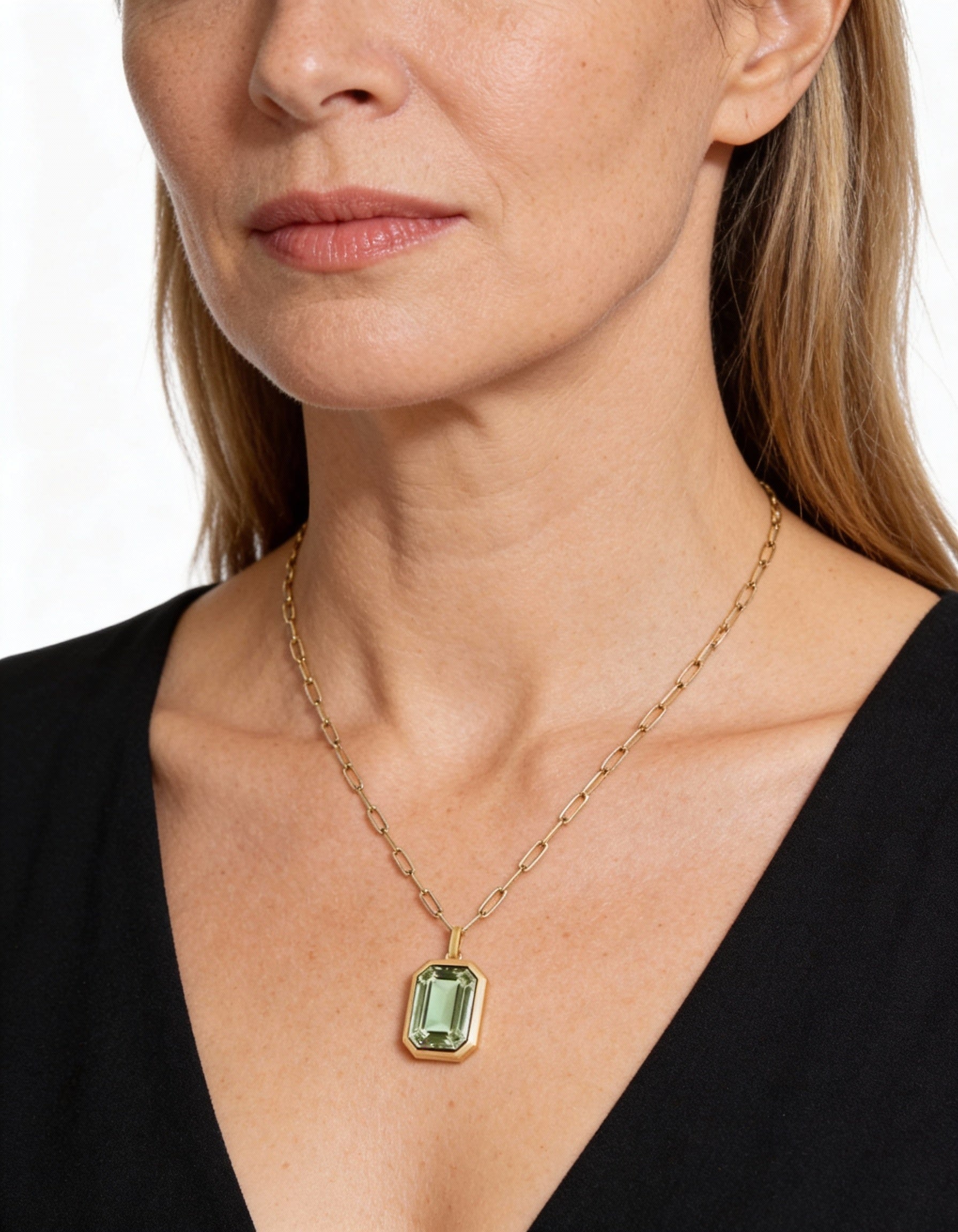 Sophia Emerald Stone Necklace