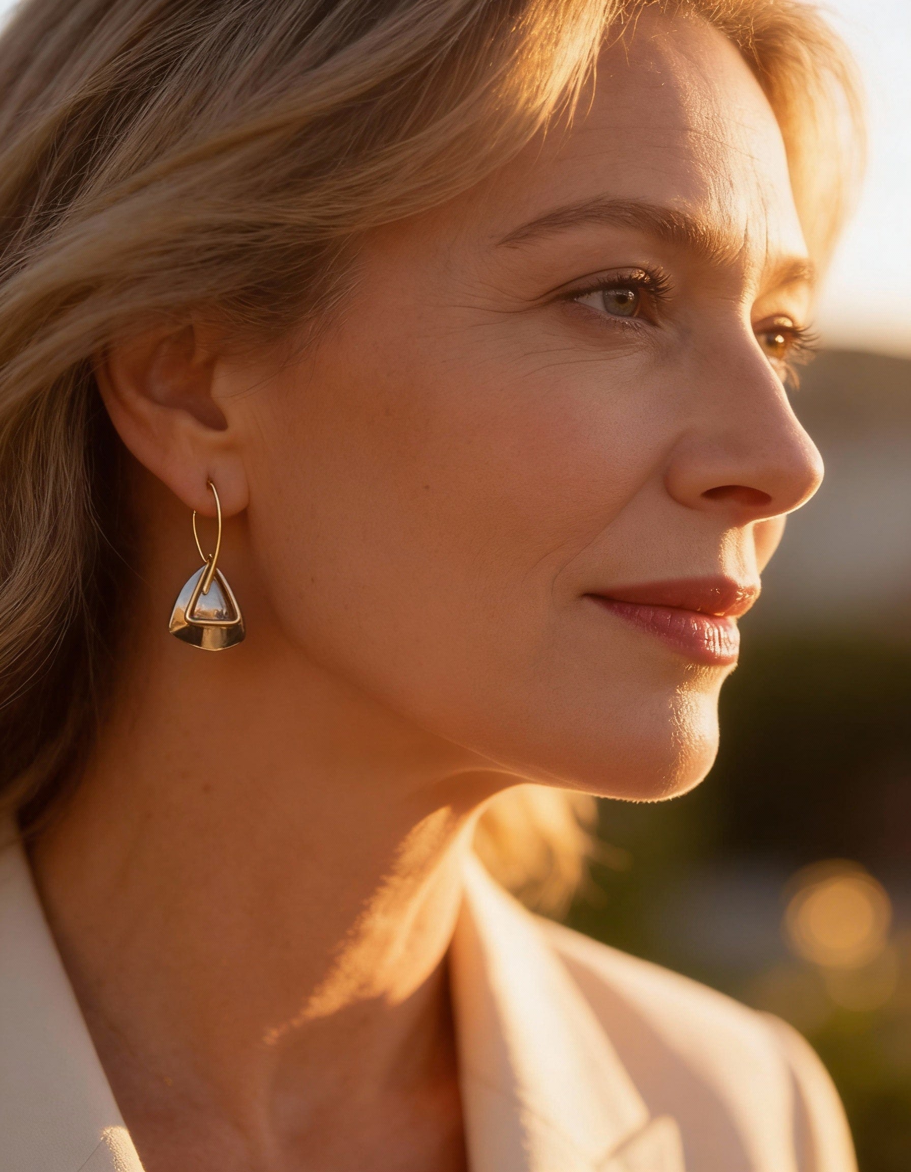 Retro Silver Triangular Pendant and Curved Hook Earrings