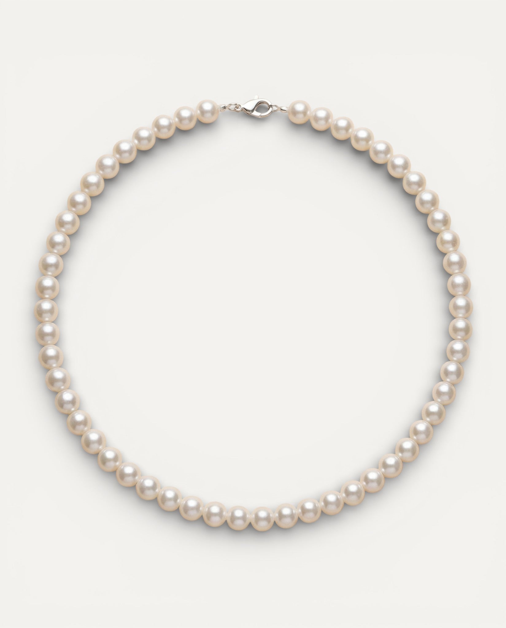 Classic Pearl Necklace