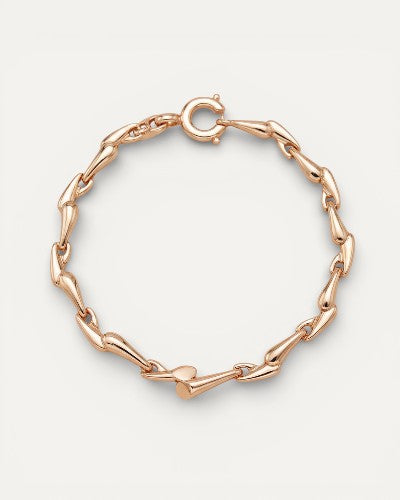 Elegant Gold Bracelet
