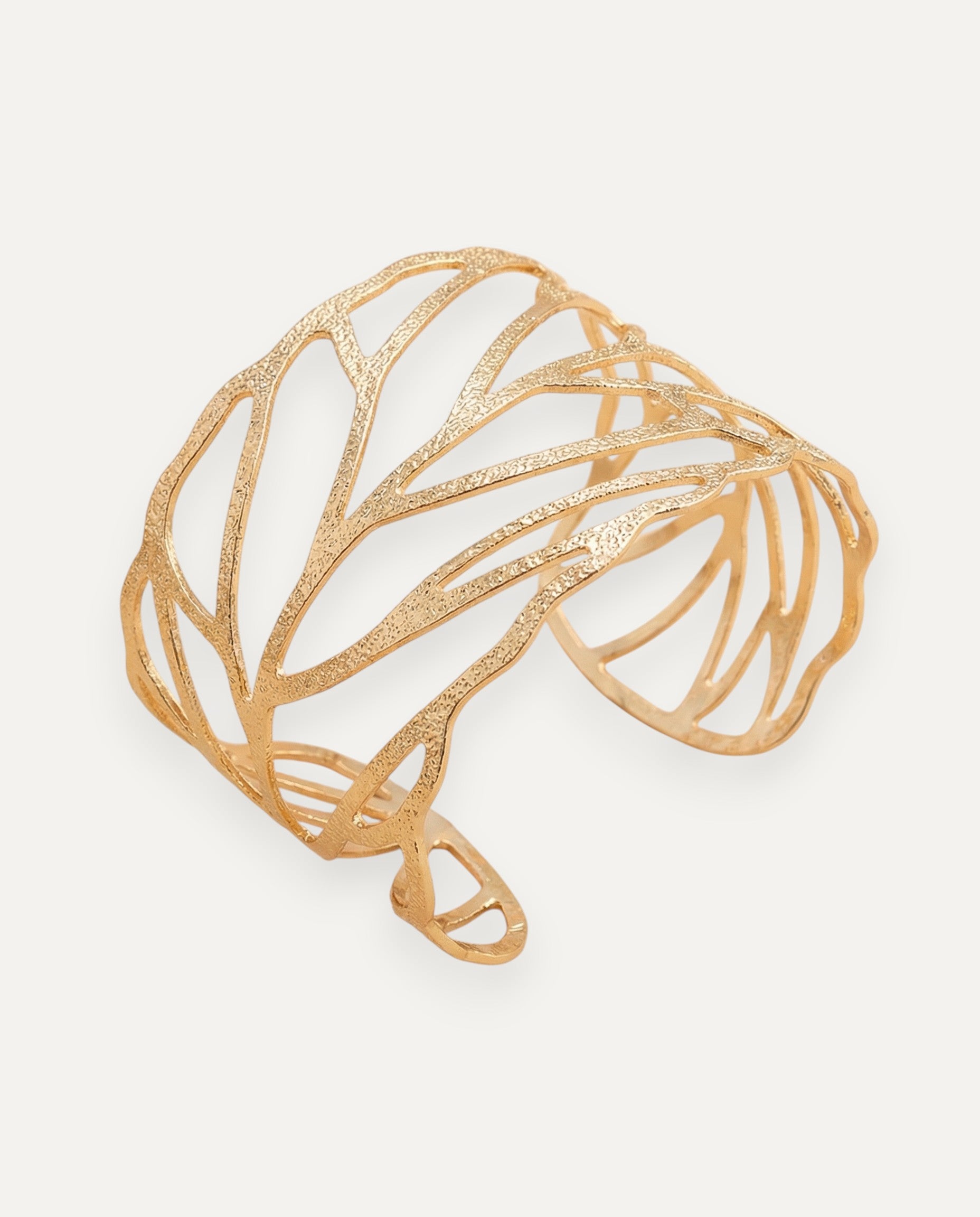 Vintage Leaf Design Bangle
