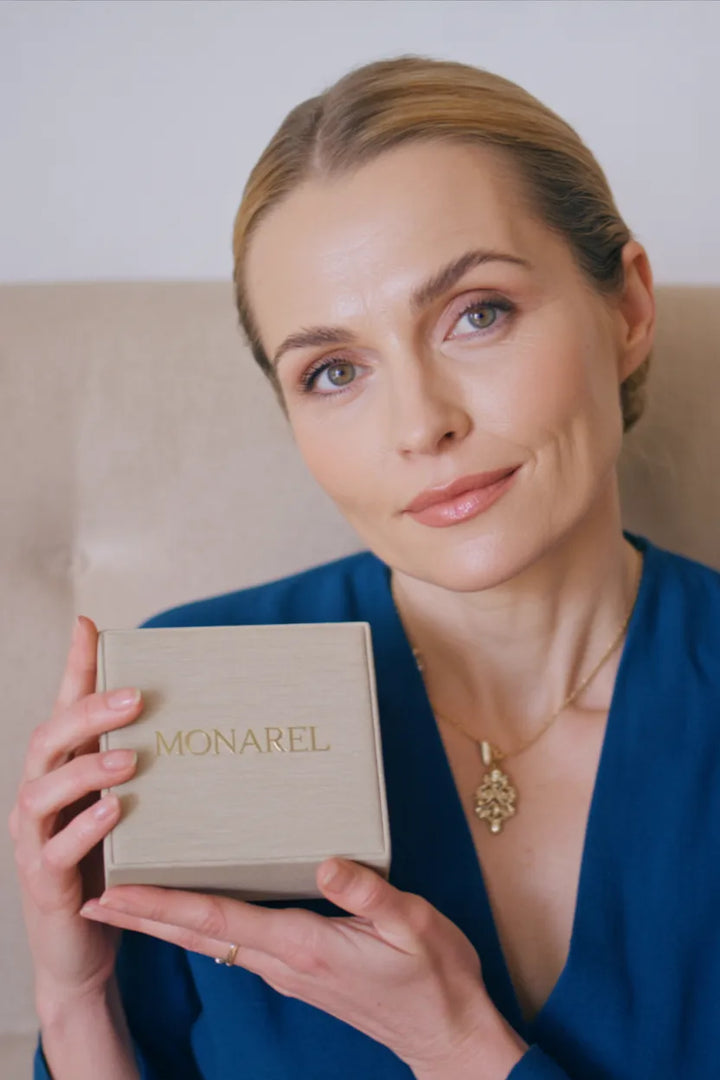 Junta-te a mais de 57.000 fãs da Monarel