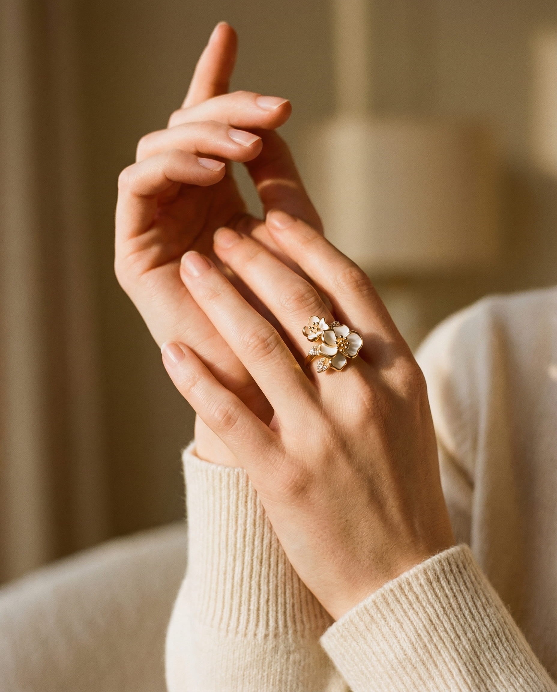 Gold White Flower Ring