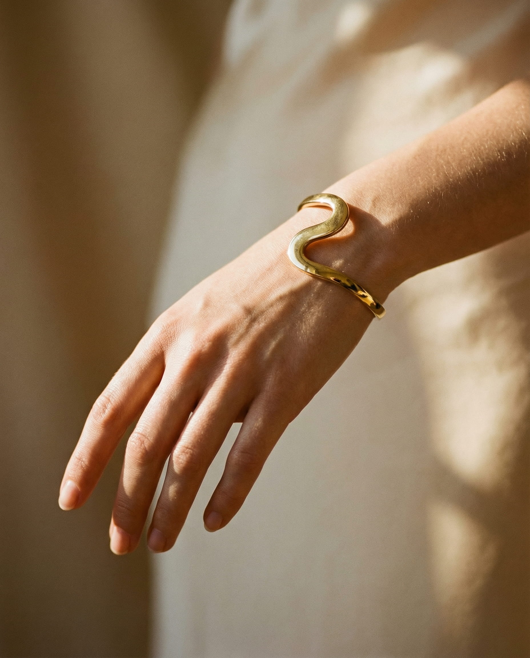 Classic Open Gold Wave Bracelet