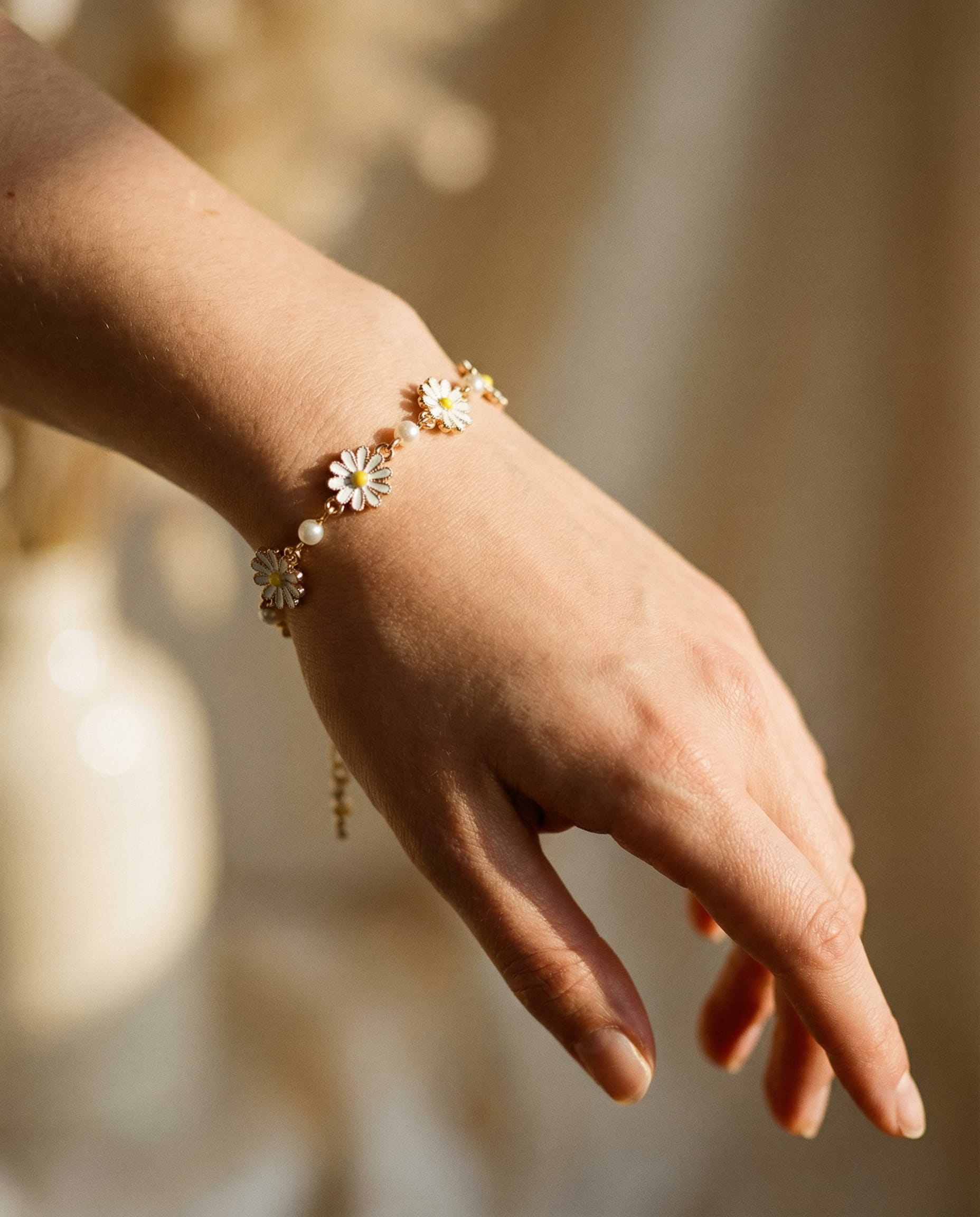 Vintage Gold White Flower Pearl Bracelet