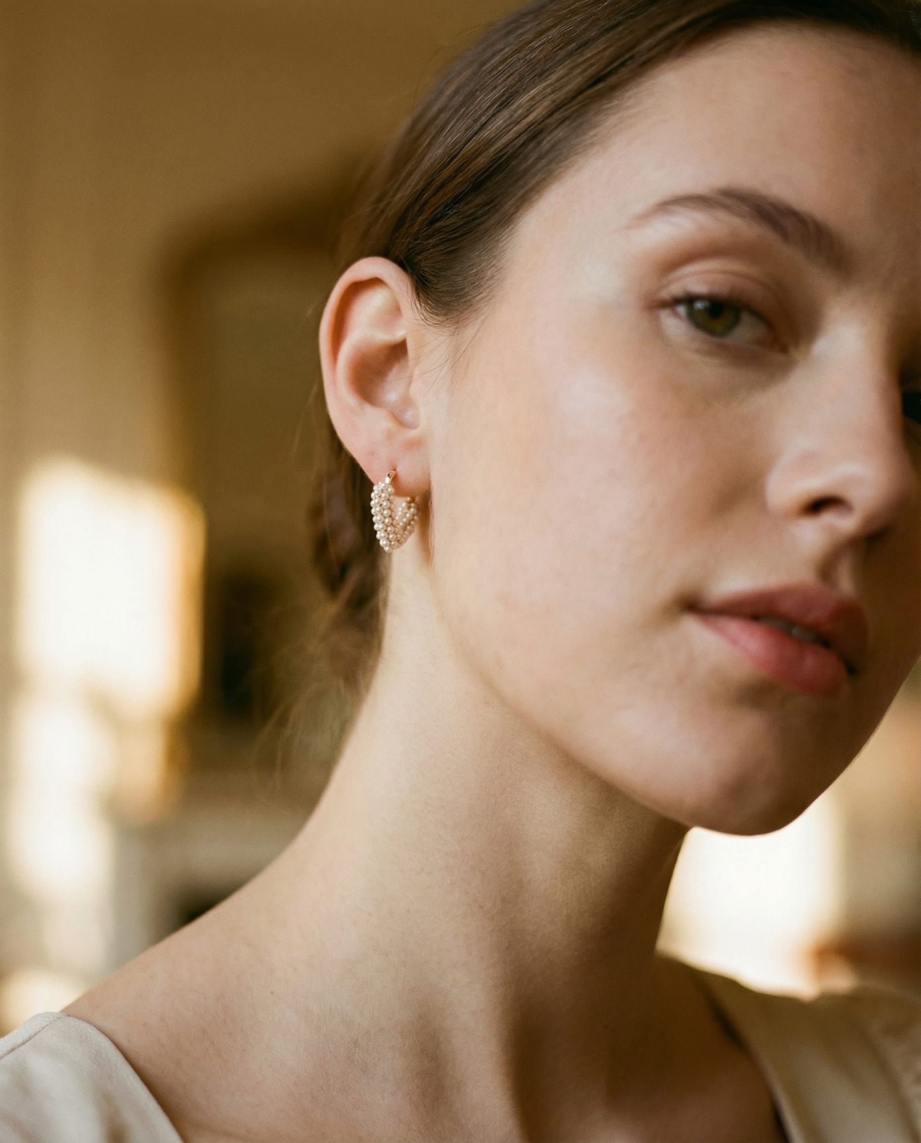 Elegant Heart-Shaped Pearl Inlay Earrings