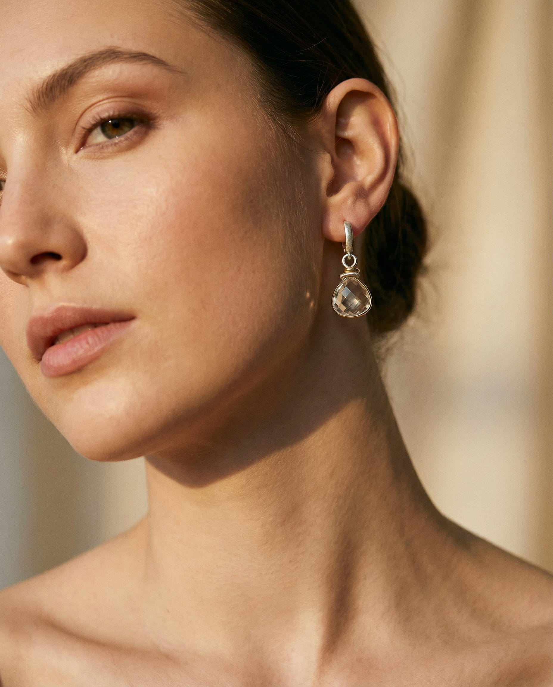 Vintage Gold White Glass Earrings