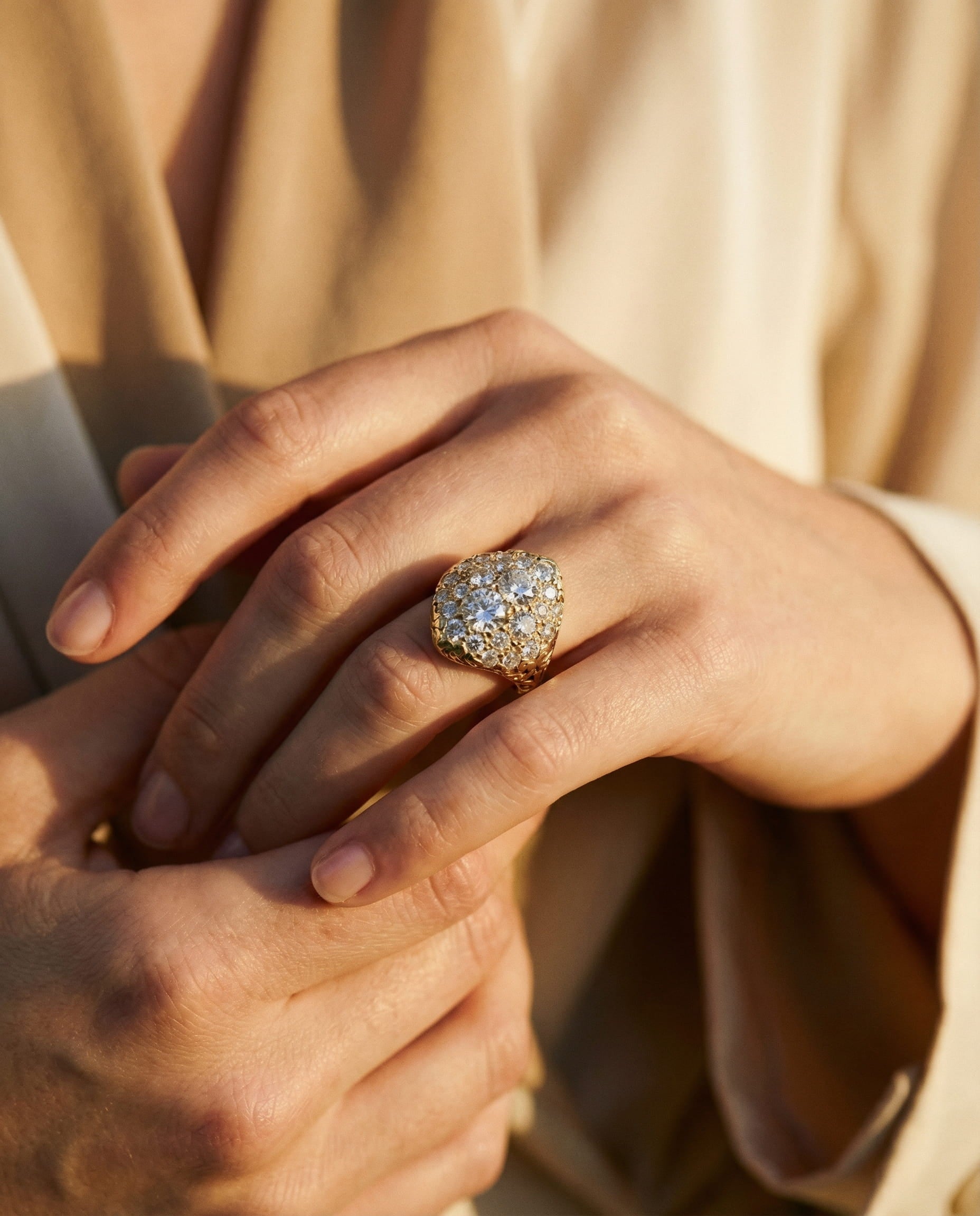 Vintage Round Gold Diamond Ring