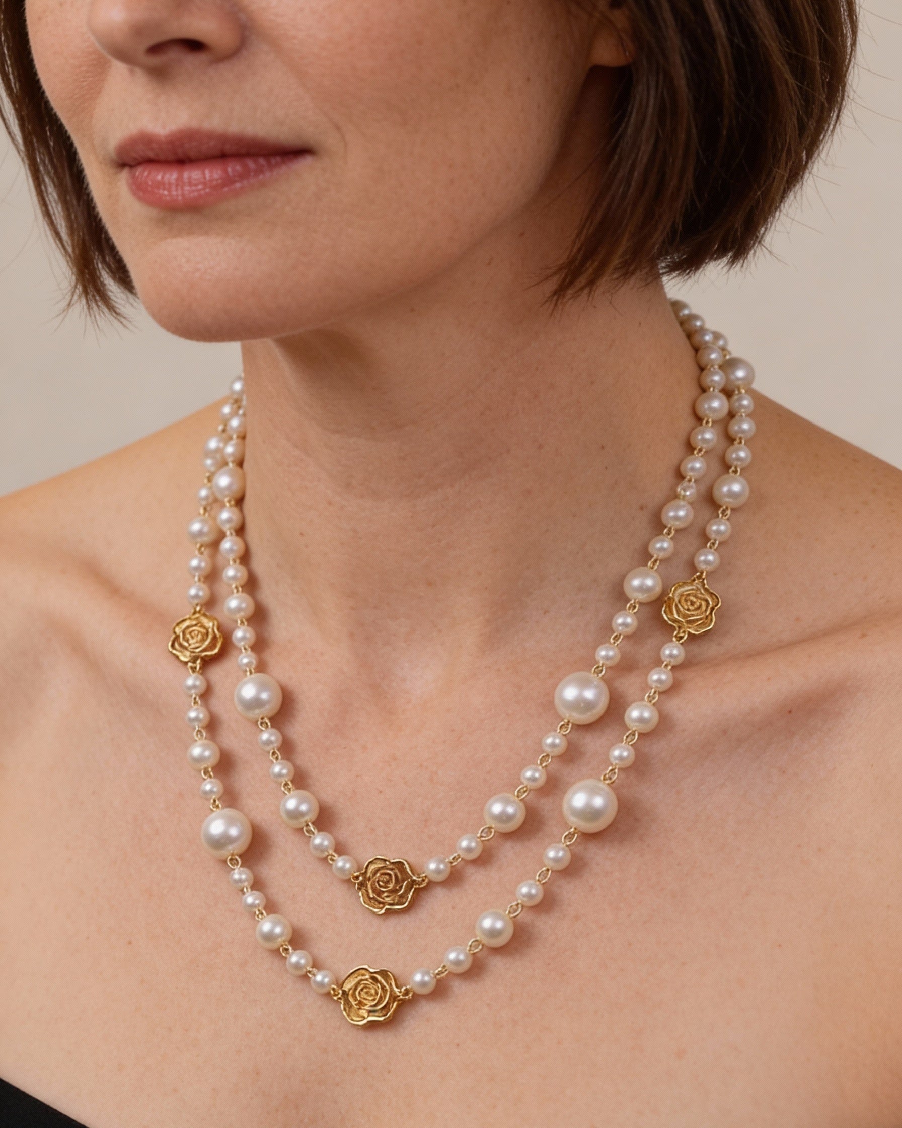 Elegant Gold Pearl Necklace