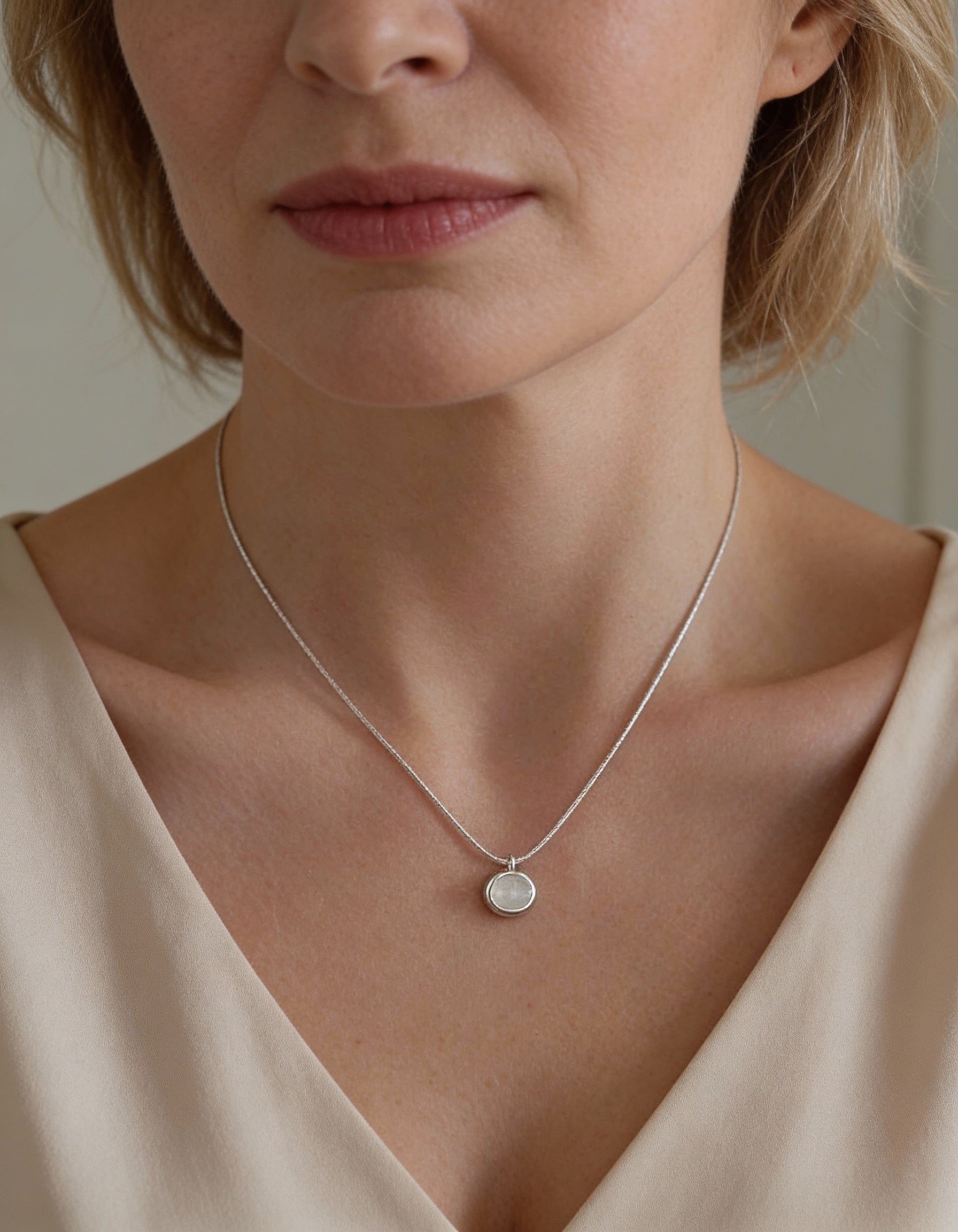 Classic Solitaire Pendant Silver Necklace