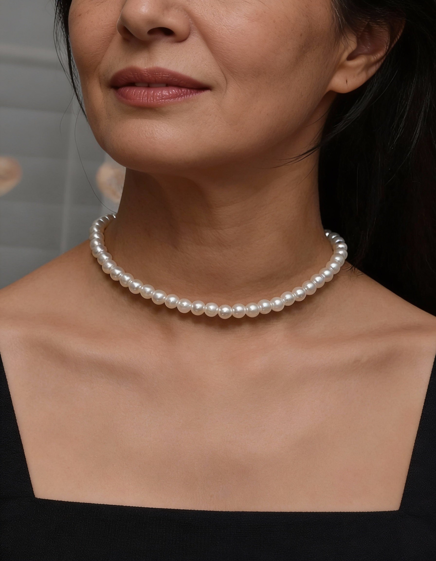 Classic Pearl Necklace