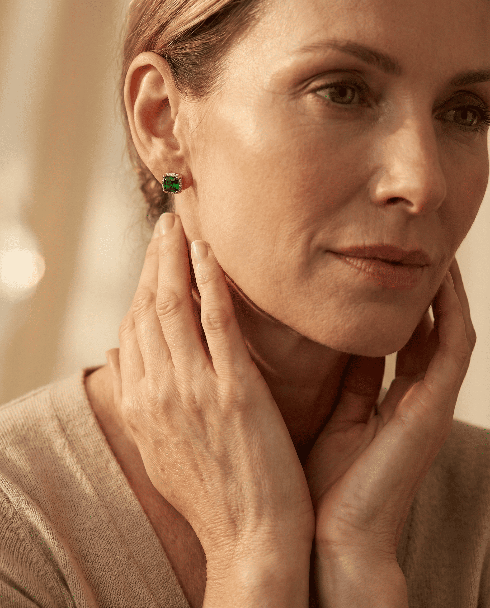 Carina Emerald Stone Earrings